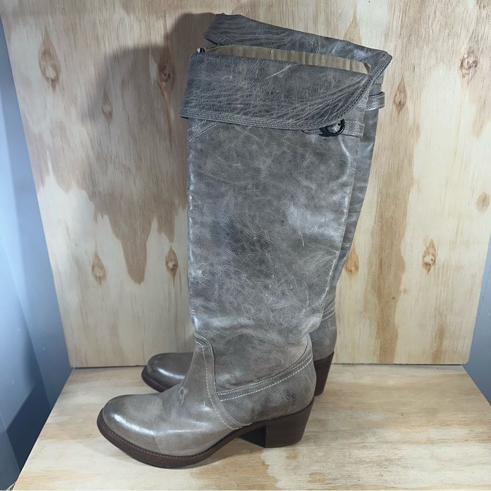 Frye Jane Tall Cuff boots Women’s Size 8.5